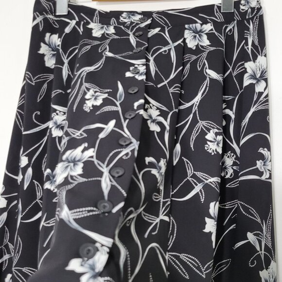 Nygard Collection Vintage Black Floral 90s Skirt Button Front Lightweight Petite - Picture 3 of 9